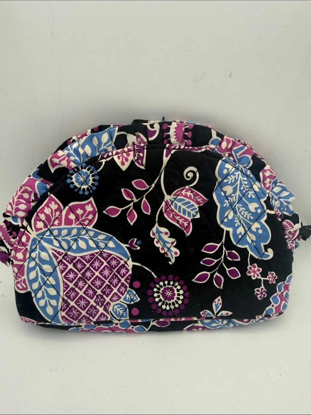 Vera Bradley Alpine  Quilted Cosmetic Bag ruffled edge 9x6”
